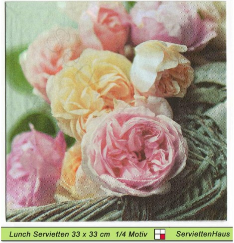 Englische Rosen im Weidenkorb - 1 Lunch Serviette